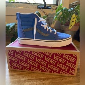 Sk8-hi zip kids vans high top